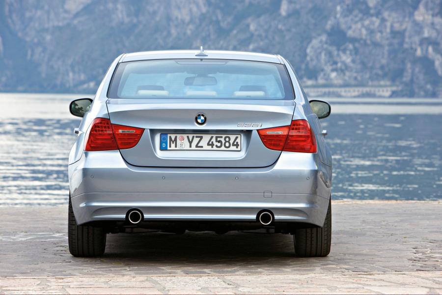  BMW 3-Series 2009 года  (фото 61 из 116)